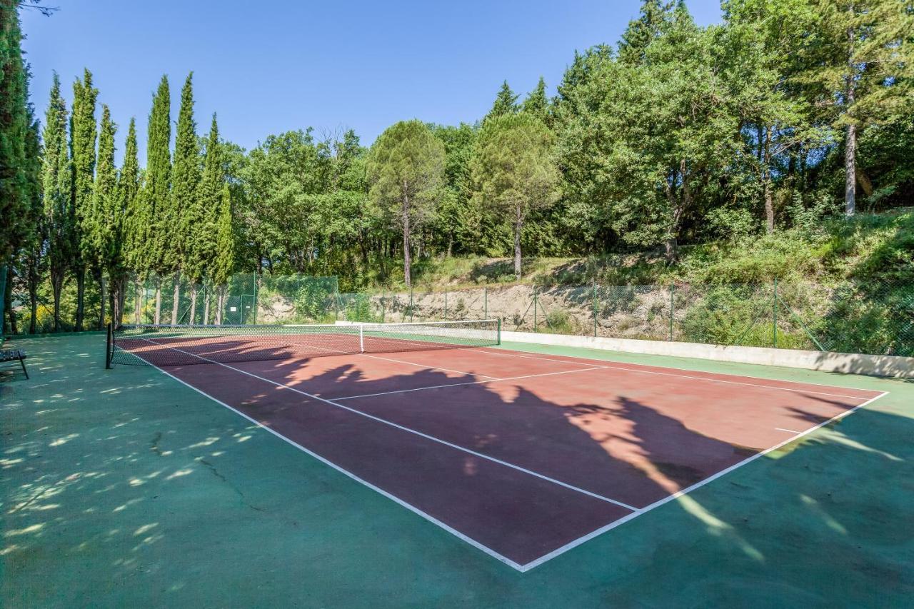 אסיסי Villamena מראה חיצוני תמונה